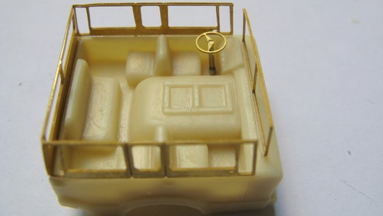 Tatra 813 stepnicka 009-001