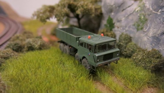 Tatra 813 stepnicka 039-001