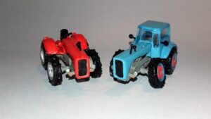 Stavebnice traktoru Dutra D4K