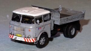 Stavebnice Škoda 706 RTS1 – sklápěč