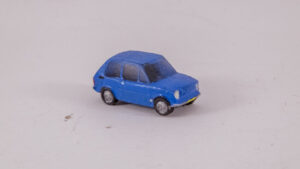 Stavebnice automobilu „Maluch“ 1975