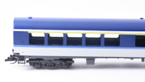 Obtisk tenkých pruhů „Najbrt“ pro jídelní vozy