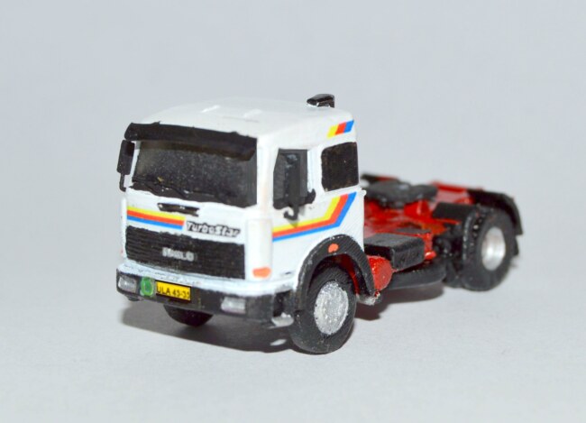 Stavebnice tahače IVETO Turbo 4×2