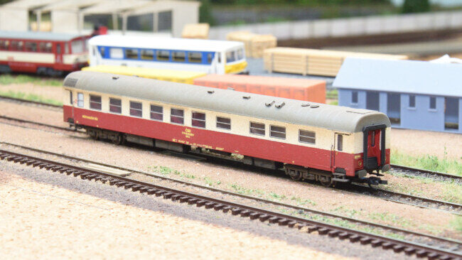 Obtisk jídelního vozu ČSD BRmn (80./90. léta)