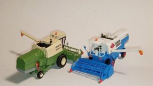 Stavebnice kombajnu Fortschritt E512