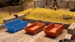 3 kontejnery pro řetězový nosič