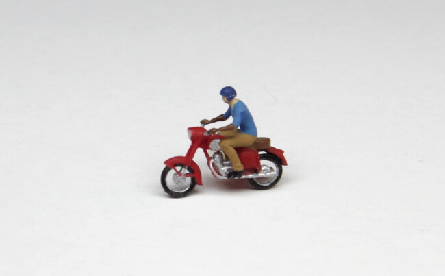 Stavebnice motocyklu Jawa 250 (jedoucí)