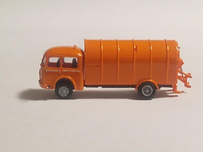 Stavebnice popelářského automobilu 706 ROK – foto 2